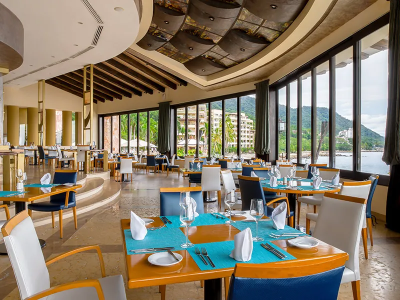 blanca blue restaurante