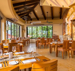 Bocados Steak House - Garza Blanca Resort Puerto Vallarta