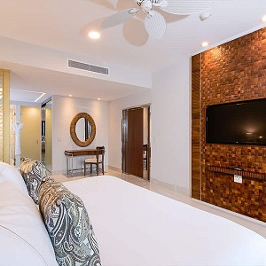 Las suites de Garza Blanca Los Cabos son un refugio perfecto frente al mar. Descubre la perfección en cada detalle a través de nuestra galería de fotos.