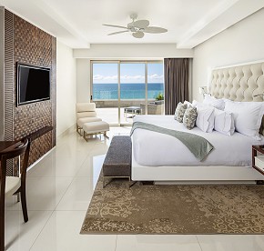 Las suites de Garza Blanca Los Cabos son un refugio perfecto frente al mar. Descubre la perfección en cada detalle a través de nuestra galería de fotos.