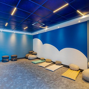 Las risas y la felicidad de los niños son el centro de nuestro Kids Club en Garza Blanca Los Cabos. Explora nuestra galería de imágenes y descubre cómo creamos recuerdos inolvidables para los más jóvenes.