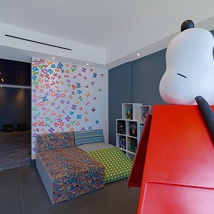 Las risas y la felicidad de los niños son el centro de nuestro Kids Club en Garza Blanca Los Cabos. Explora nuestra galería de imágenes y descubre cómo creamos recuerdos inolvidables para los más jóvenes.