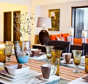 Oceanfront Penthouse - Dining Space