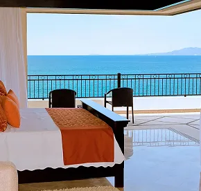 Oceanfront Penthouse  - Master Bedroom Ocean View