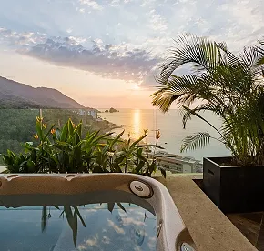 Terrace with Jacuzzi Three Bedroom Panoramic Garza Blanca Resort