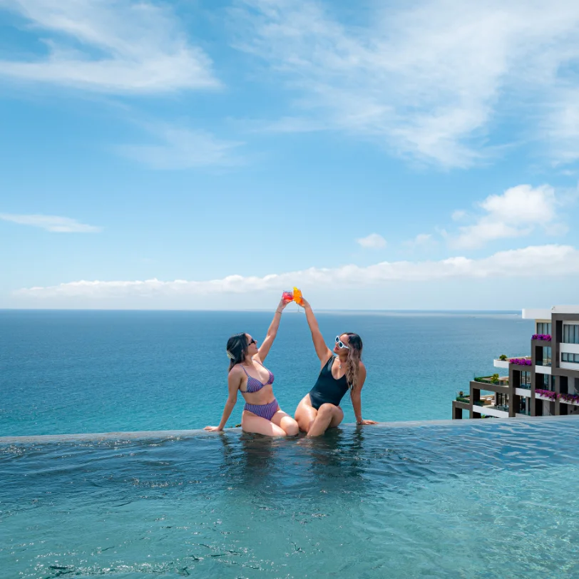 Social Groups Garza Blanca Los Cabos