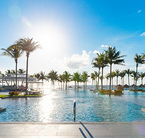 Explora nuestras fotos para conocer las instalaciones de primer nivel y el servicio excepcional de este paraíso en el Caribe.