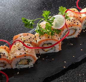 La cocina de clase mundial se encuentra con la belleza natural en nuestros restaurantes en Los Cabos. Descubre la fusión perfecta a través de nuestras fotos.